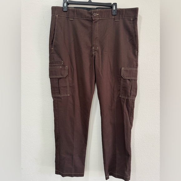 Dickies Dark Brown Cargo Pants for Men - Picture 1 of 7